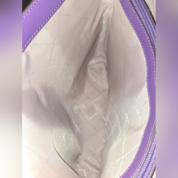 NWOT Michael Kors Voyager Large Color Block Signature Logo Shoulder Bag - Picture 10 of 15